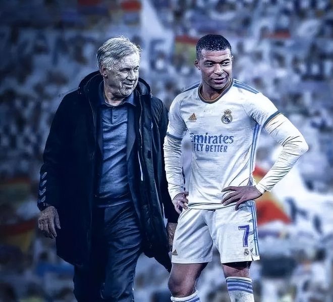 恰20：尼科-帕斯？他进步了很多很有前途，但我不关注对手（恰20：尼科-帕斯进步很快、潜力十足，但对手不是我的关注点）