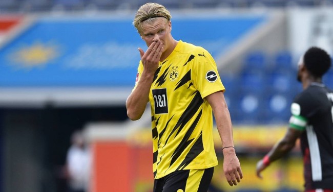 阿斯：米兰和纽卡有意签下明格萨，巴萨有50%的转会分成（阿斯：米兰、纽卡有意引进明格萨，巴萨享有50%二次转会分成）