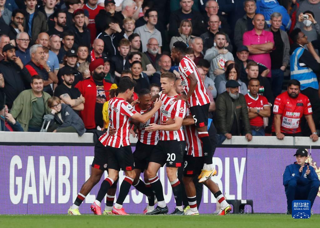 北控主场5分胜山东 新赛季首战开门红（北控主场5分险胜山东，新赛季揭幕战告捷）