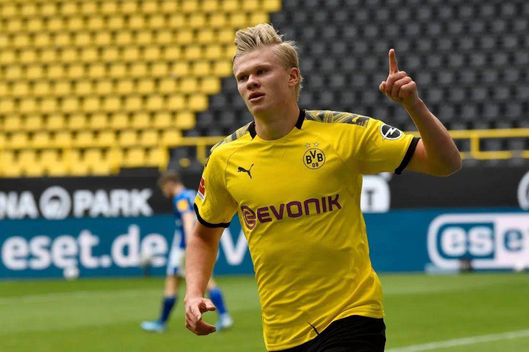 意媒：国米想引进一名年轻中卫，目前共有3个目标（意媒：国米寻求签下年轻中卫，三名候选在列）