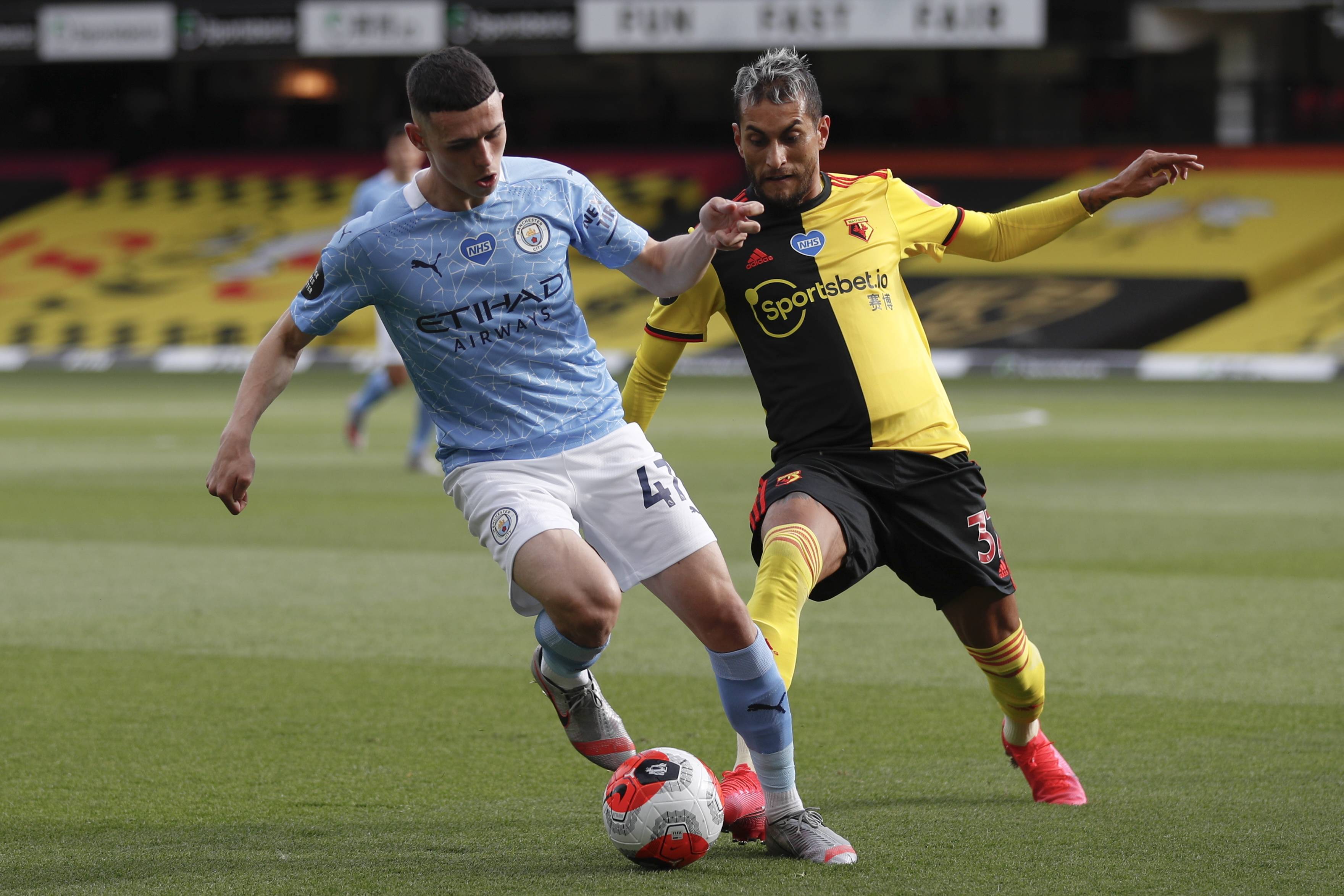 法媒：罗马已与切尔西就租借迪萨西展开谈判，球员愿意加盟（法媒：罗马与切尔西就迪萨西租借展开谈判，球员已表态愿意加盟）