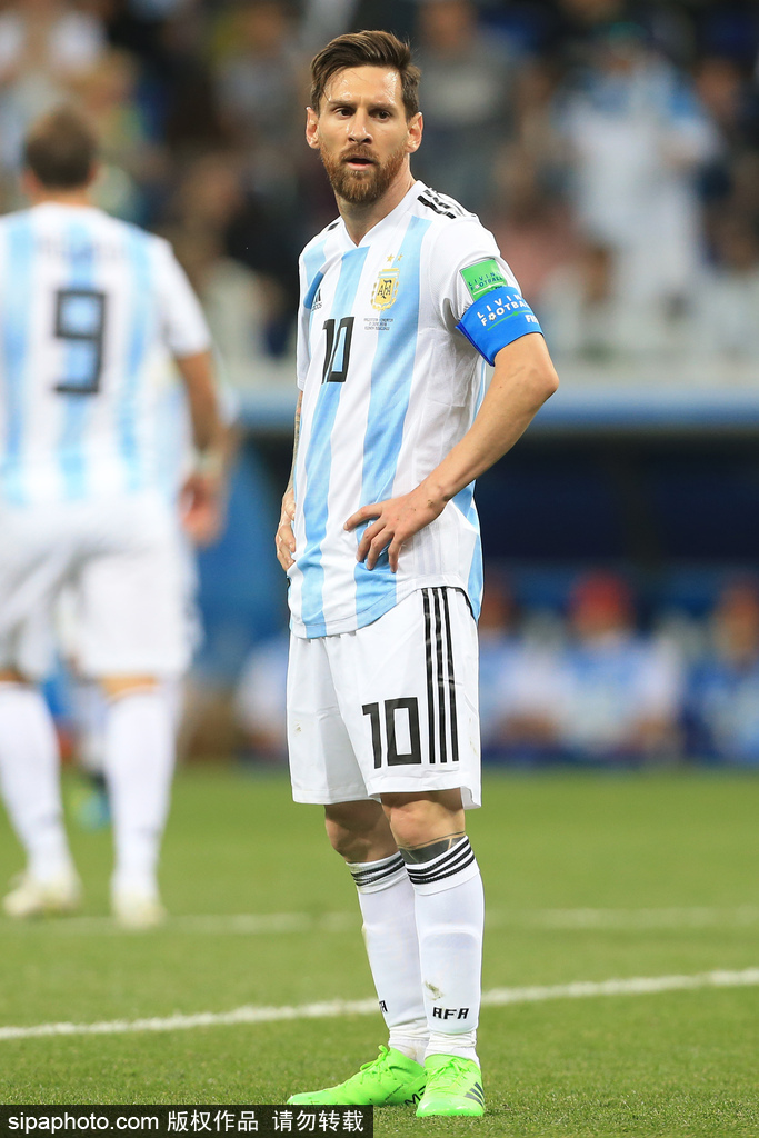 哲凯赖什：我知道枪手14号的历史意义，希望开创出自己的道路（哲凯赖什：深知枪手14号分量，立志走出属于自己的路）