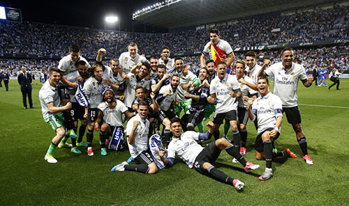 悉尼FC主帅：罗里腿筋受伤，无缘出战本周末对阵珀斯的联赛（悉尼FC主帅证实：罗里腿筋拉伤，将缺席周末对珀斯的联赛）