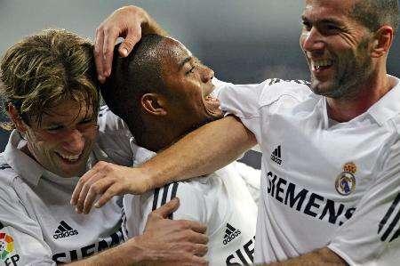 官方：科隆后卫范登伯格被停赛两场，无缘对阵海登海姆和拜仁（官宣：科隆后卫范登伯格被禁赛两场，缺席对阵海登海姆与拜仁）